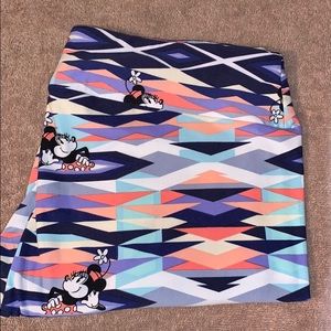 LulaRoe Tall & Curvy leggings, Disney